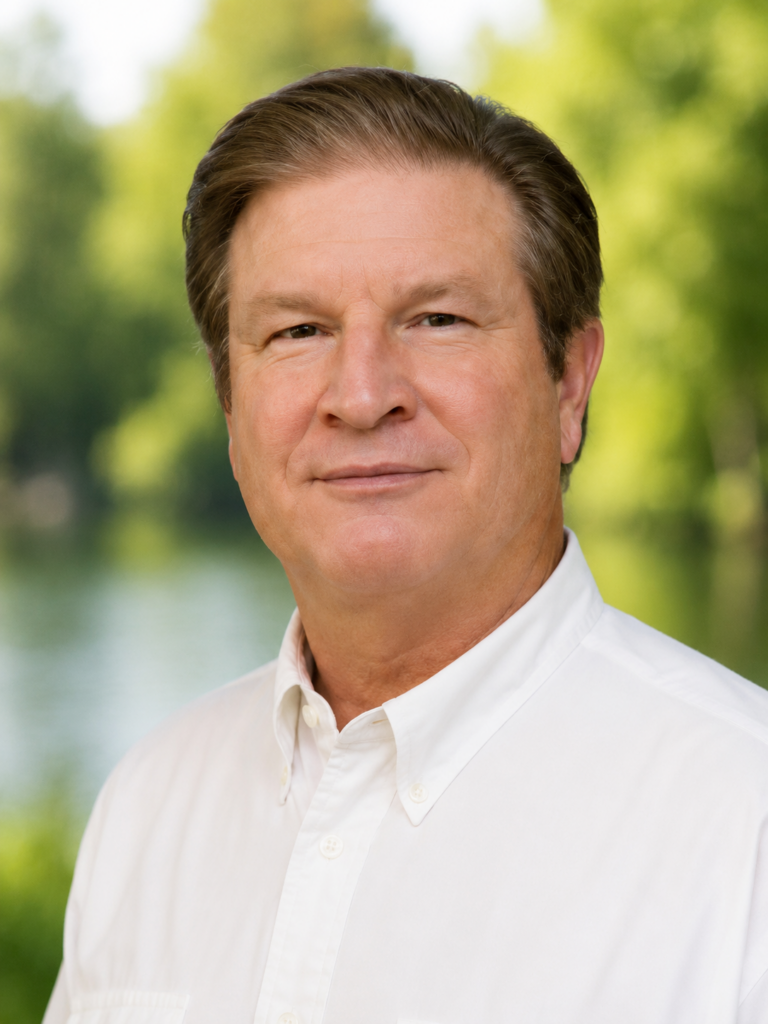 Steven Knapik